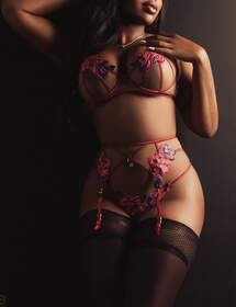 Miya Madison  Chicago  14 Independent VIP Escort accepts RS2K verification service members.