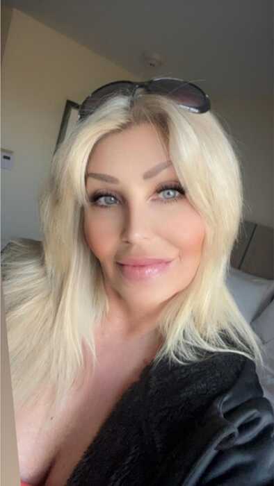 Kasey Storm -  VIP Escort from Chicago  - accepts RS2K verification service members.